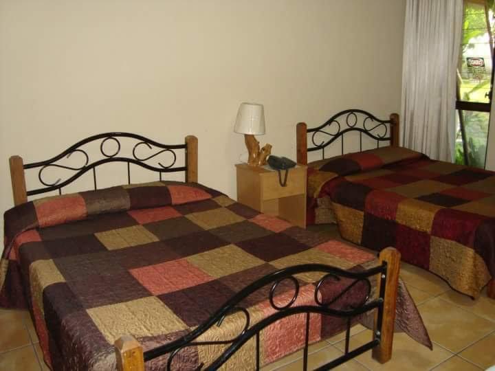 Hotel Alamo Internacional San Salvador Bagian luar foto