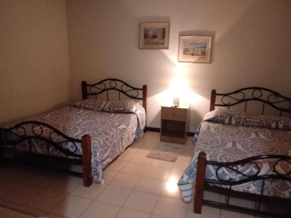 Hotel Alamo Internacional San Salvador Bagian luar foto