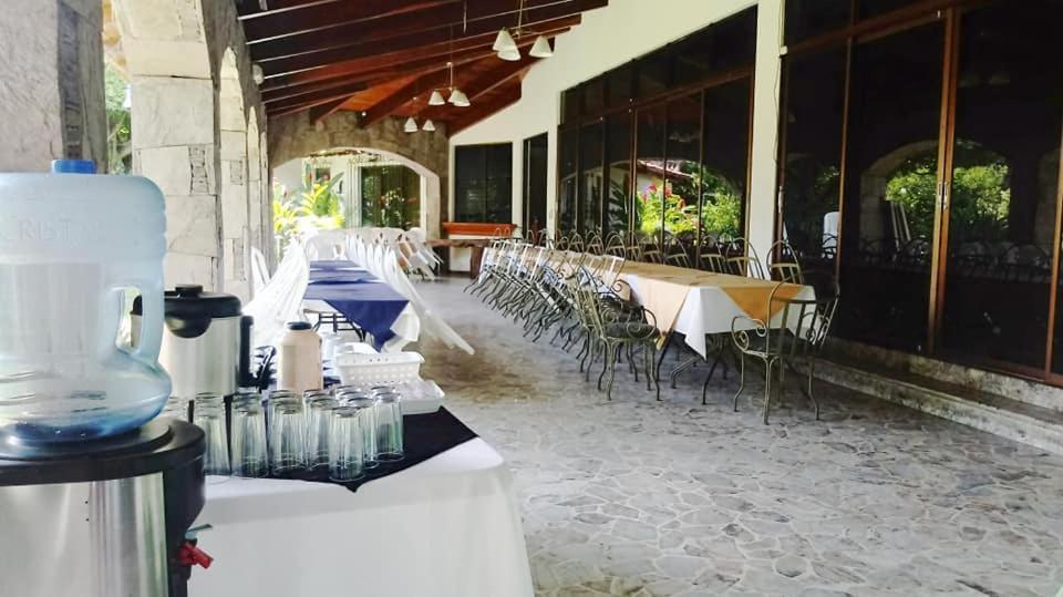 Hotel Alamo Internacional San Salvador Bagian luar foto